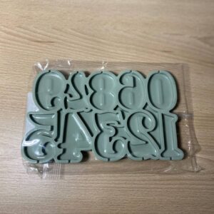 молд цифри